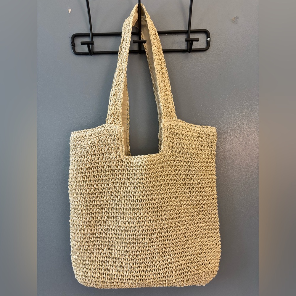 Straw Tote